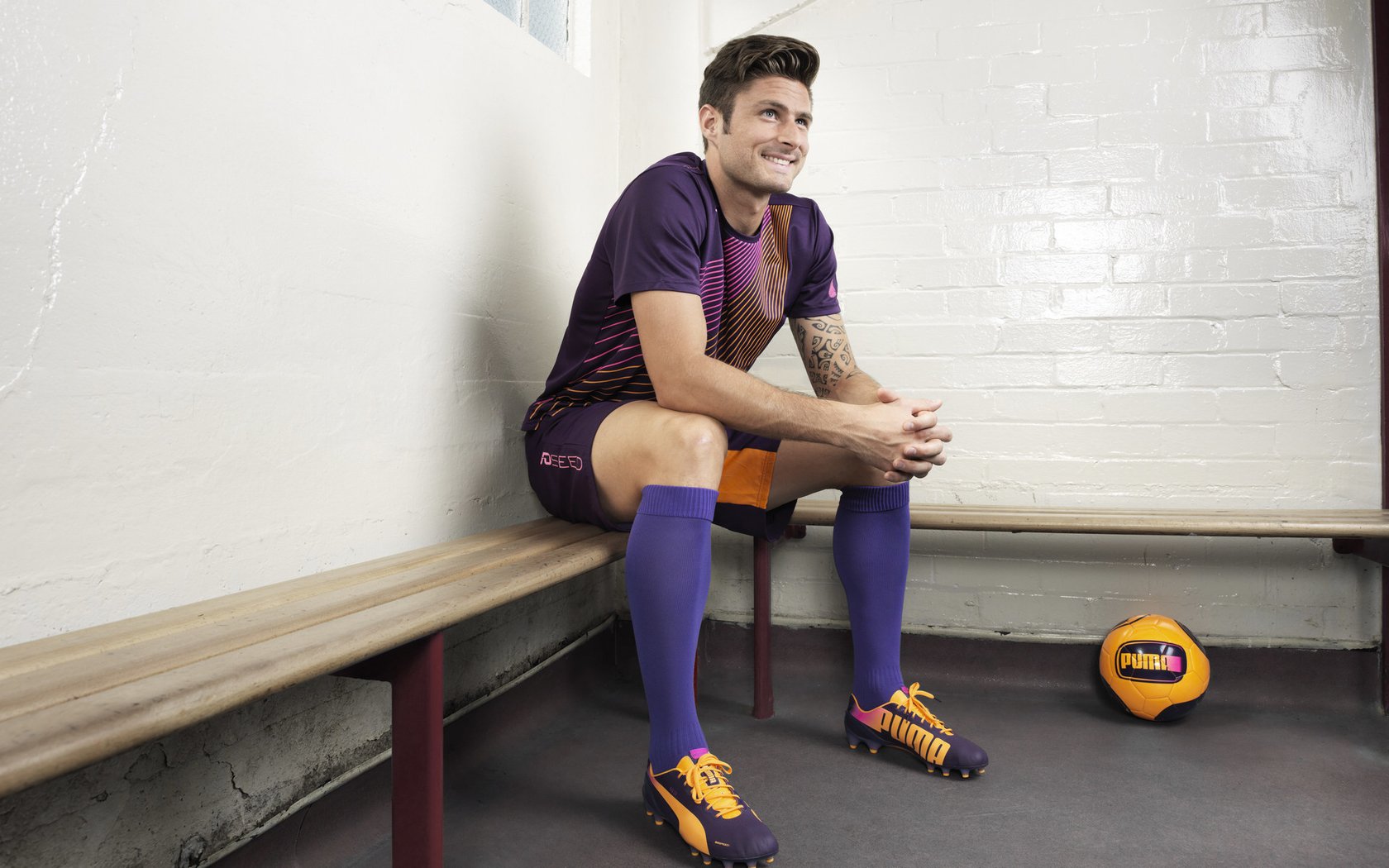 日本体操选手冈田真:希望个人和团体在亚运会上夺金。,冈田健史 百科