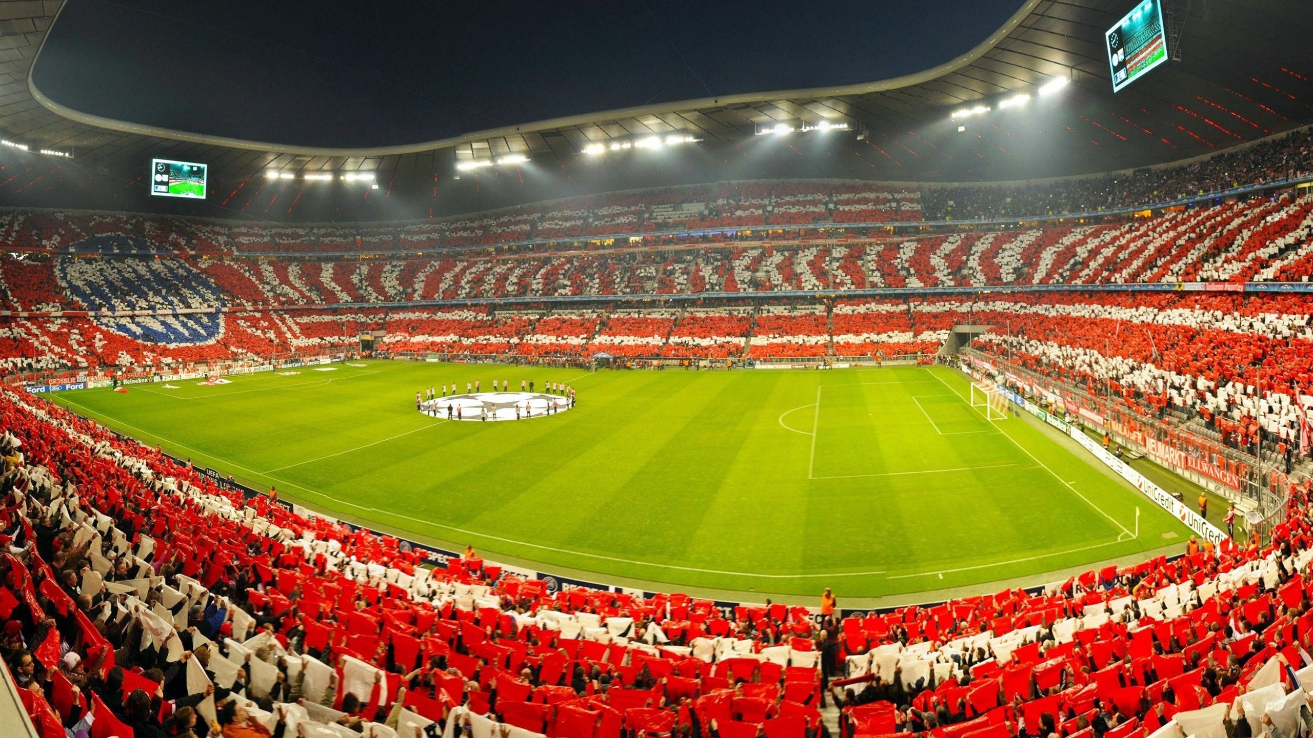 AYX SPORTS-拜仁控球占优，短传渗透打穿防区，拜仁全攻全守